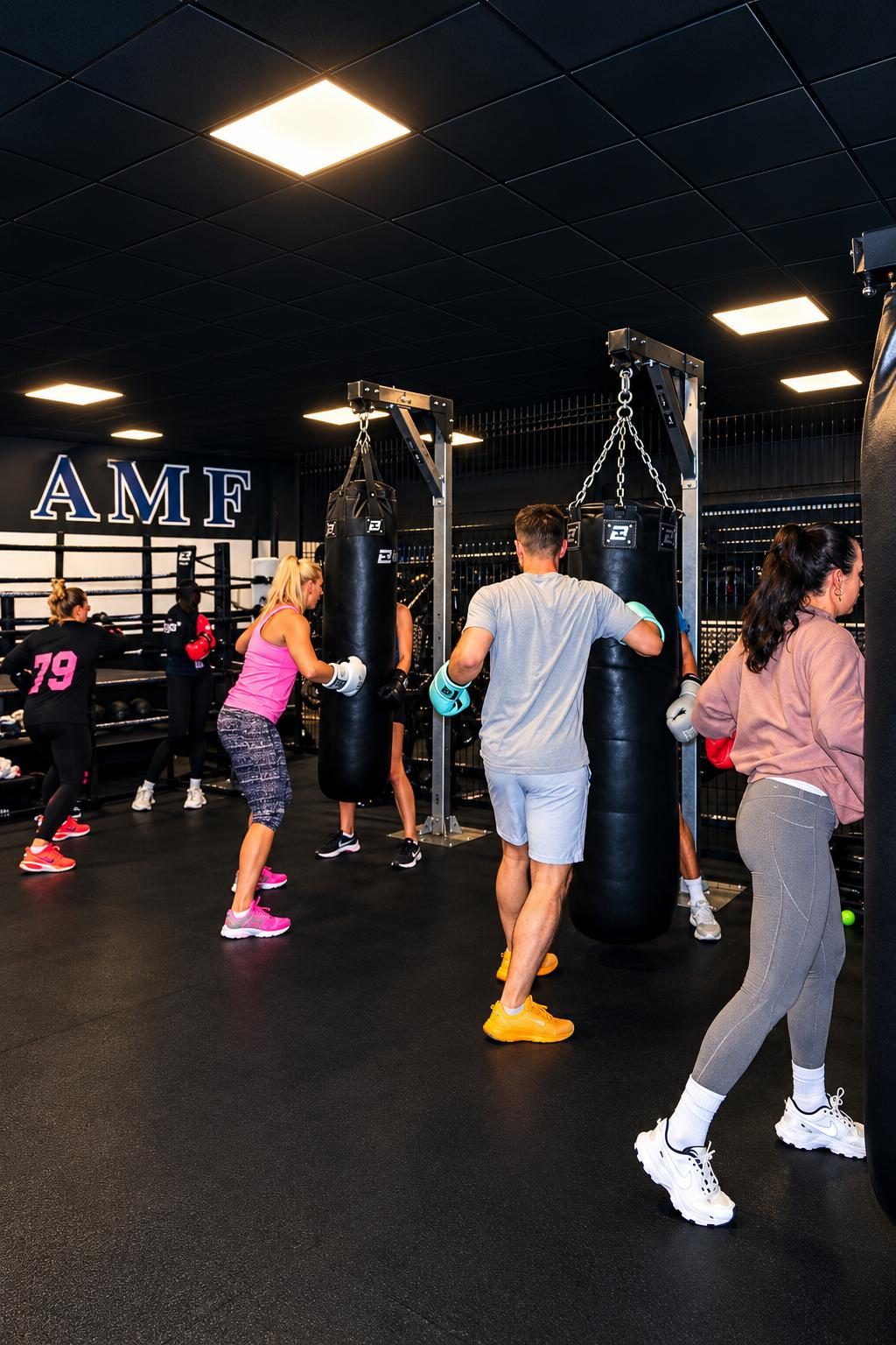 FAB Boxing weekly class training on the heavy bags